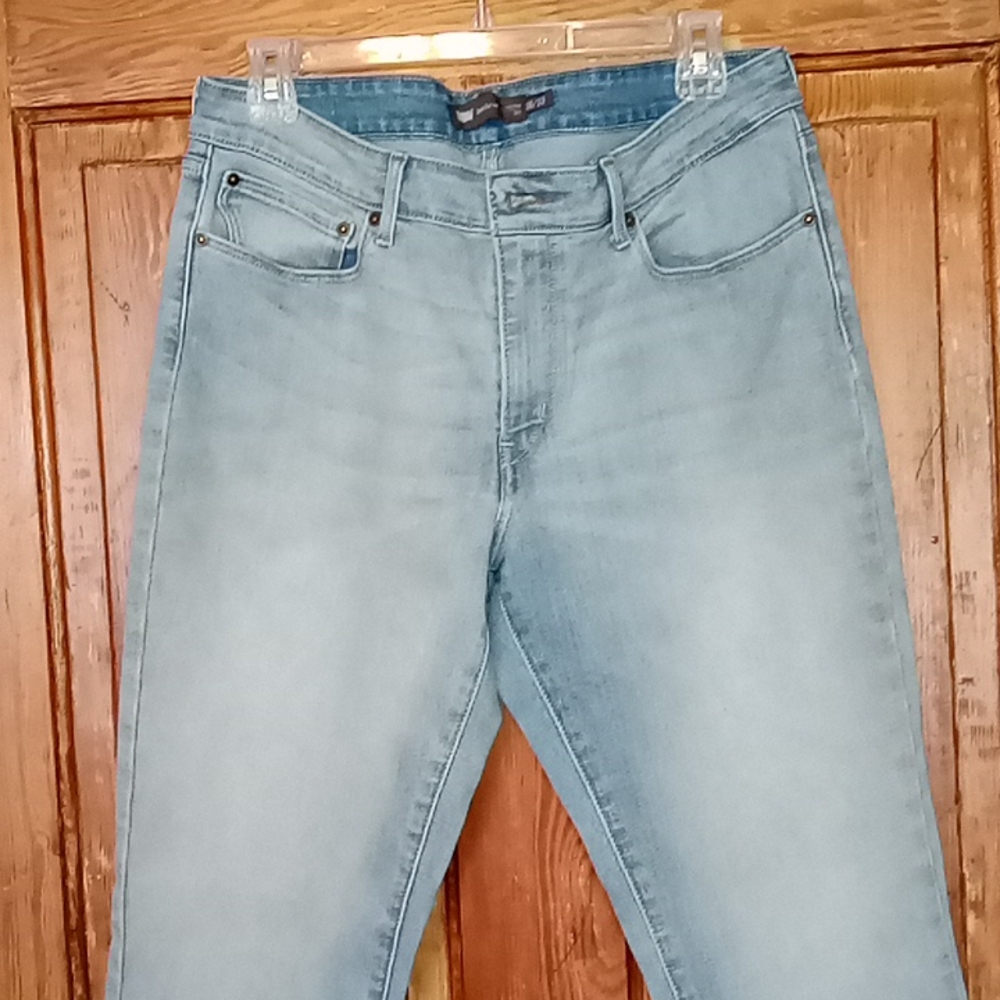 Levi mid rise slim jeans - Picture 3 of 7